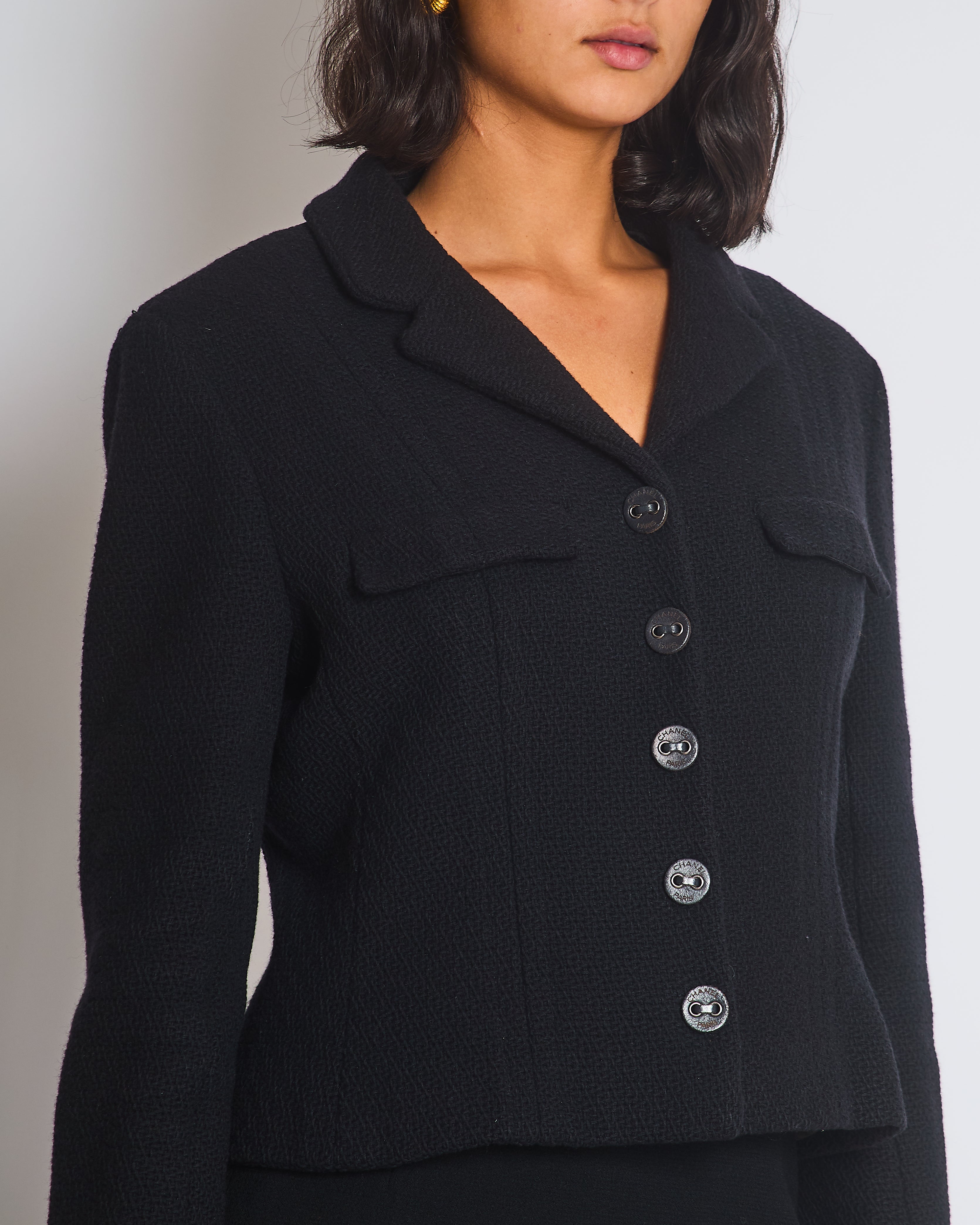 *FIRE PRICE* Chanel 02A Black Wool Jacket with Zips on The Sleeves & Leather Buttons Size FR 42 (UK 14)