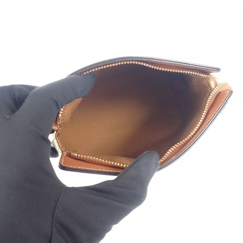 Celine Small Travel 10 C762 djp.01 ta Pouch Polyurethane Leather White