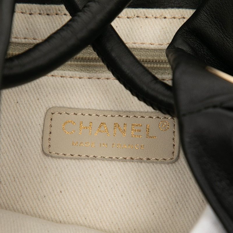 Chanel Camellia Handbag Shoulder Bag Black White Leather