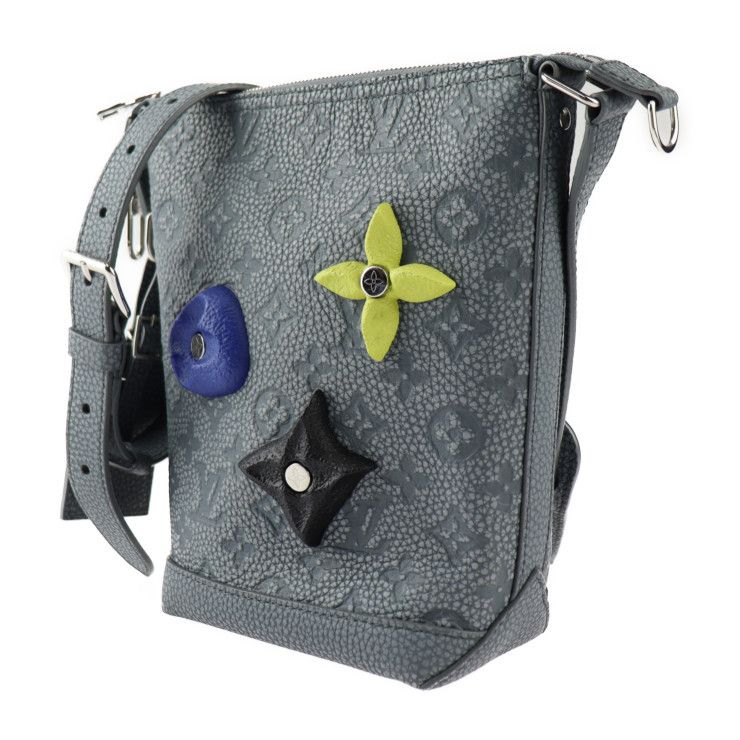 Louis Vuitton Climbing Hobo Cruiser PM Shoulder Bag Taurillon Leather