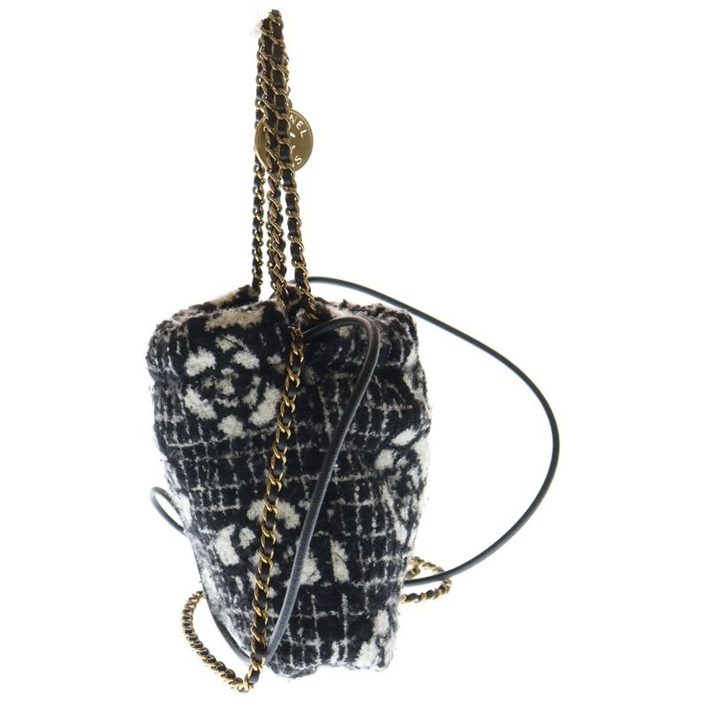 Chanel 22 Camellia 2-Way Shoulder Bag Handbag White Black Wool As3980