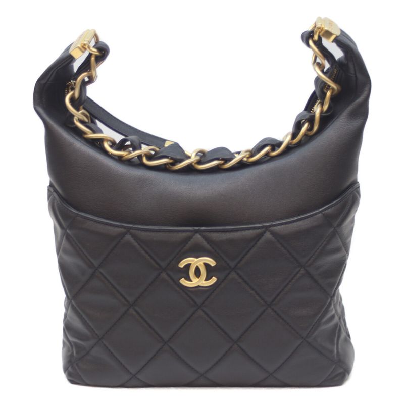 Chanel Black Lumskin Quilted Hobow One