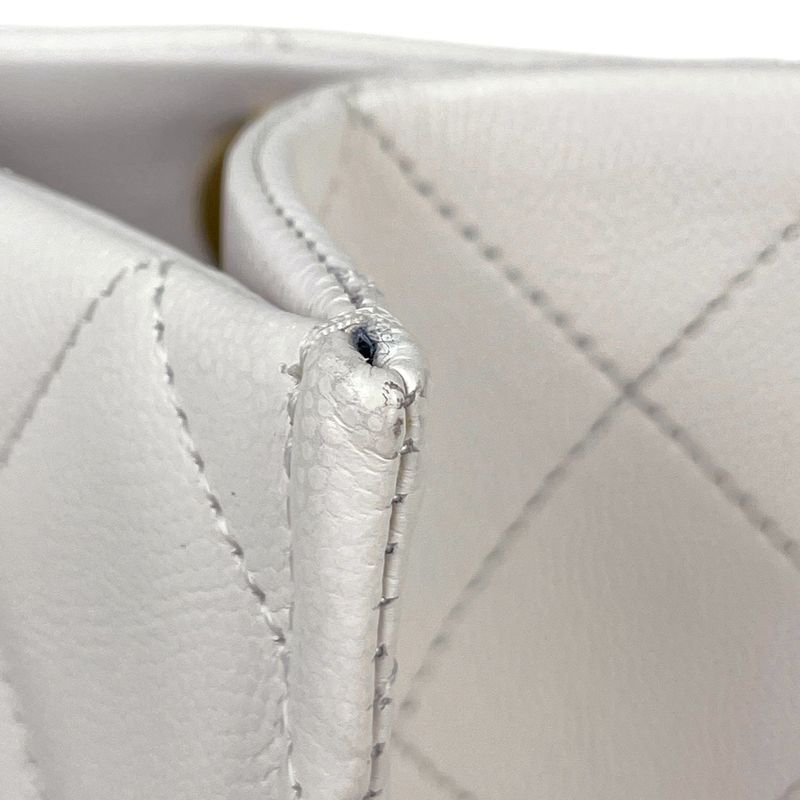 Chanel CC Logo Chain Tote Shoulder Bag Quilted Leather White