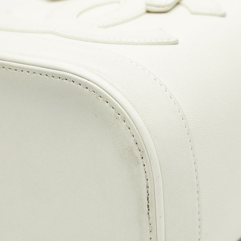 Chanel CC Logo Vanity Chain Shoulder Bag White Gold Leather