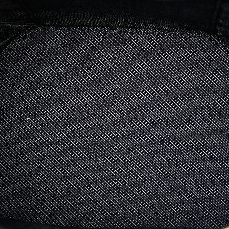 Chanel CC Logo Vanity Chain Shoulder Bag White Gold Leather