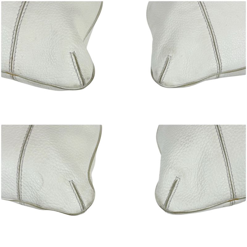 Bottega Veneta Shoulder Bag Leather White Hobo