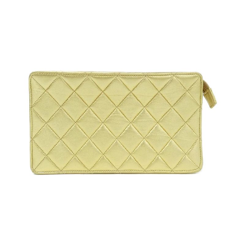 Chanel Vintage Bag Gold