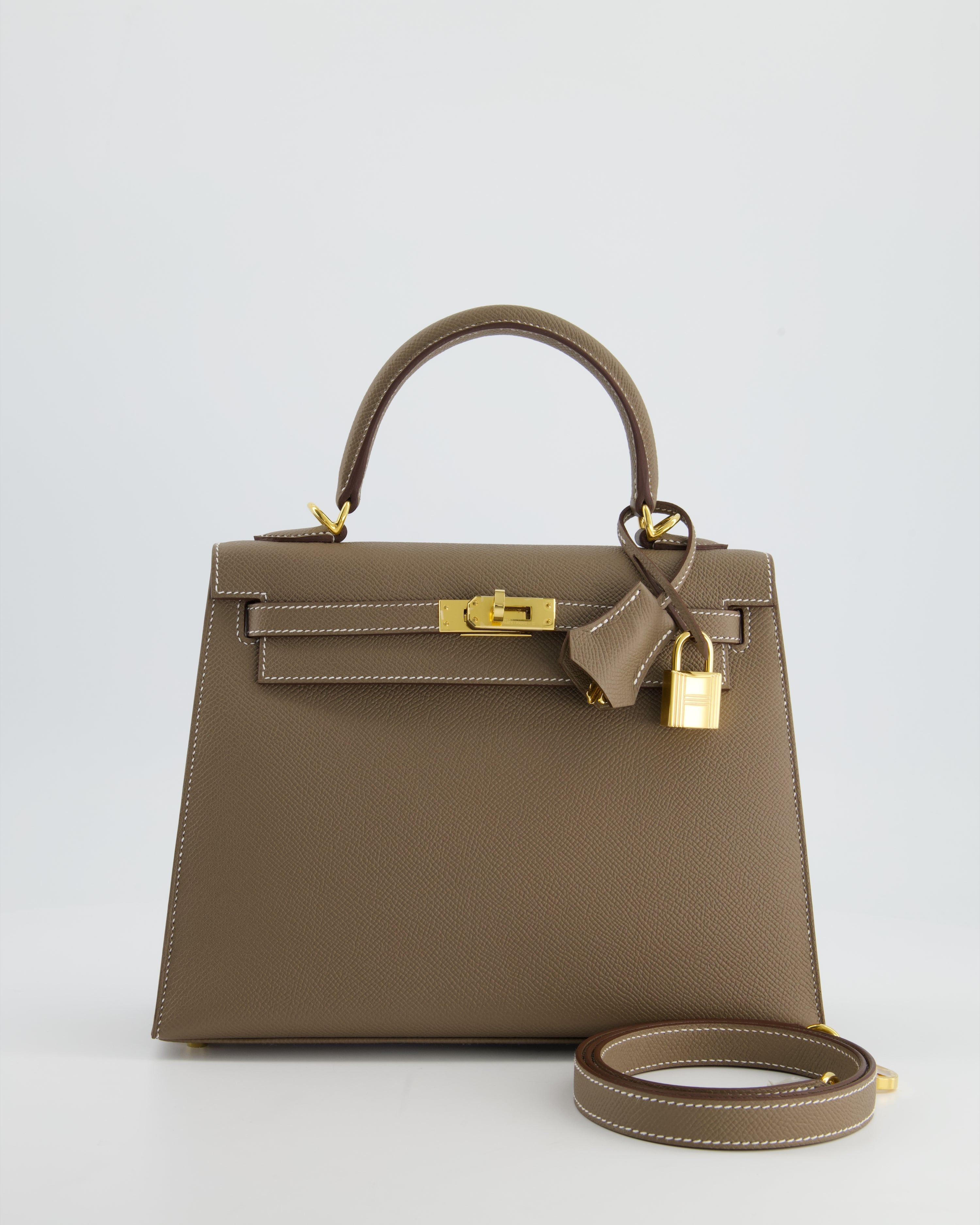 *HOLY GRAIL* Hermès Kelly 25 Sellier Bag in Etoupe Epsom Leather and Gold Hardware