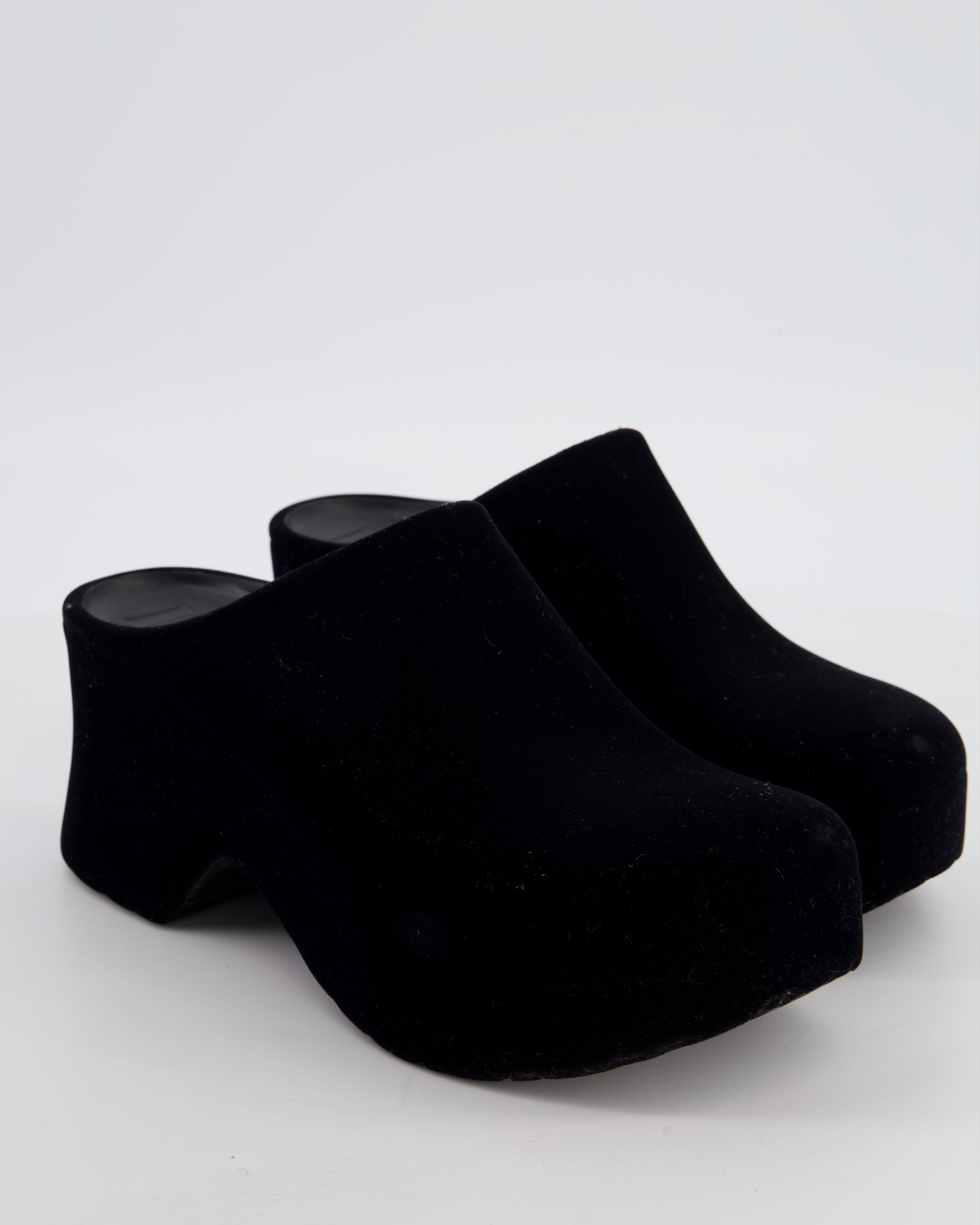 Loewe Terra Foam Clog In Black Flocked Rubber Size EU 38