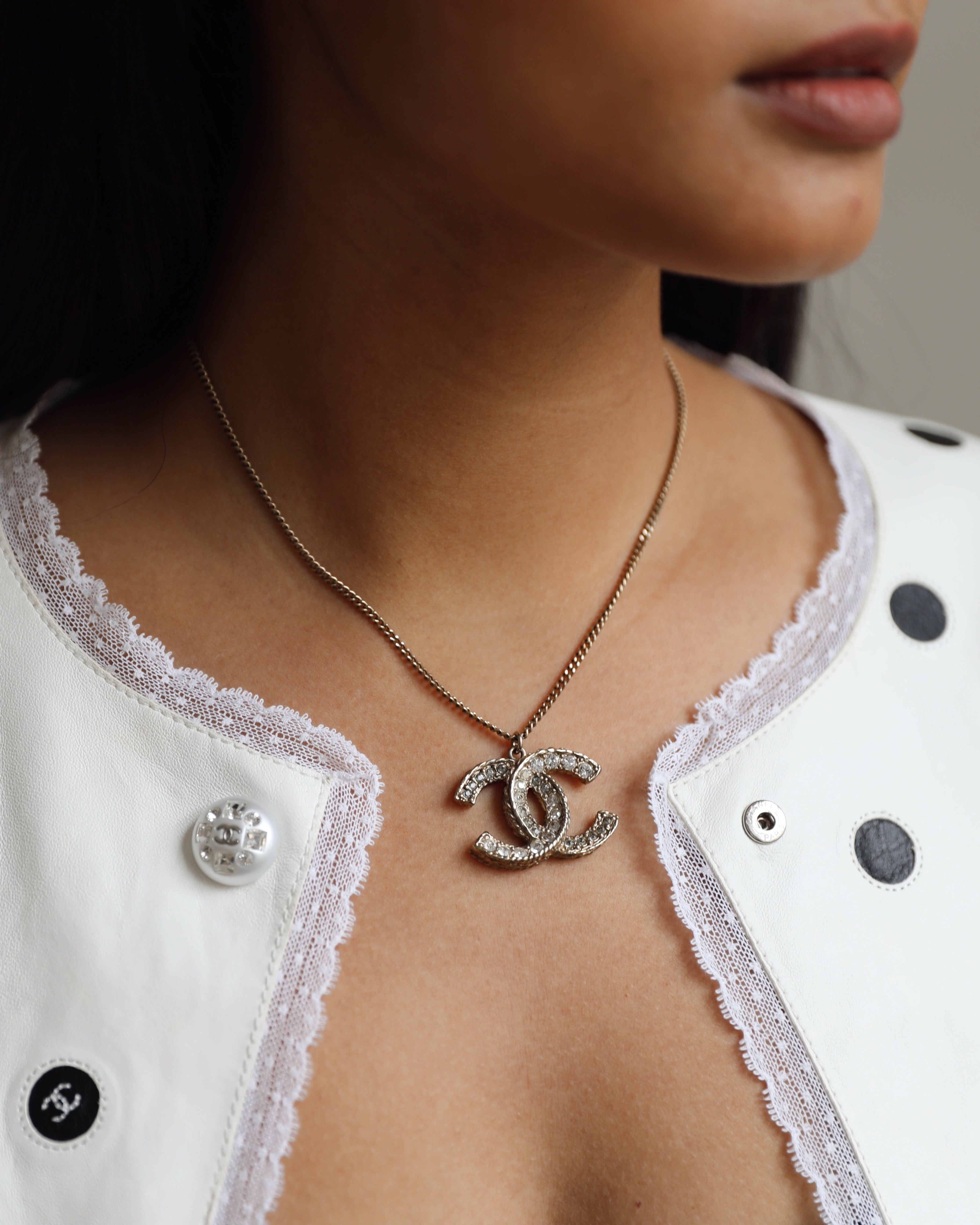 Chanel 12/A Champagne Gold Diamante CC Reversible Necklace