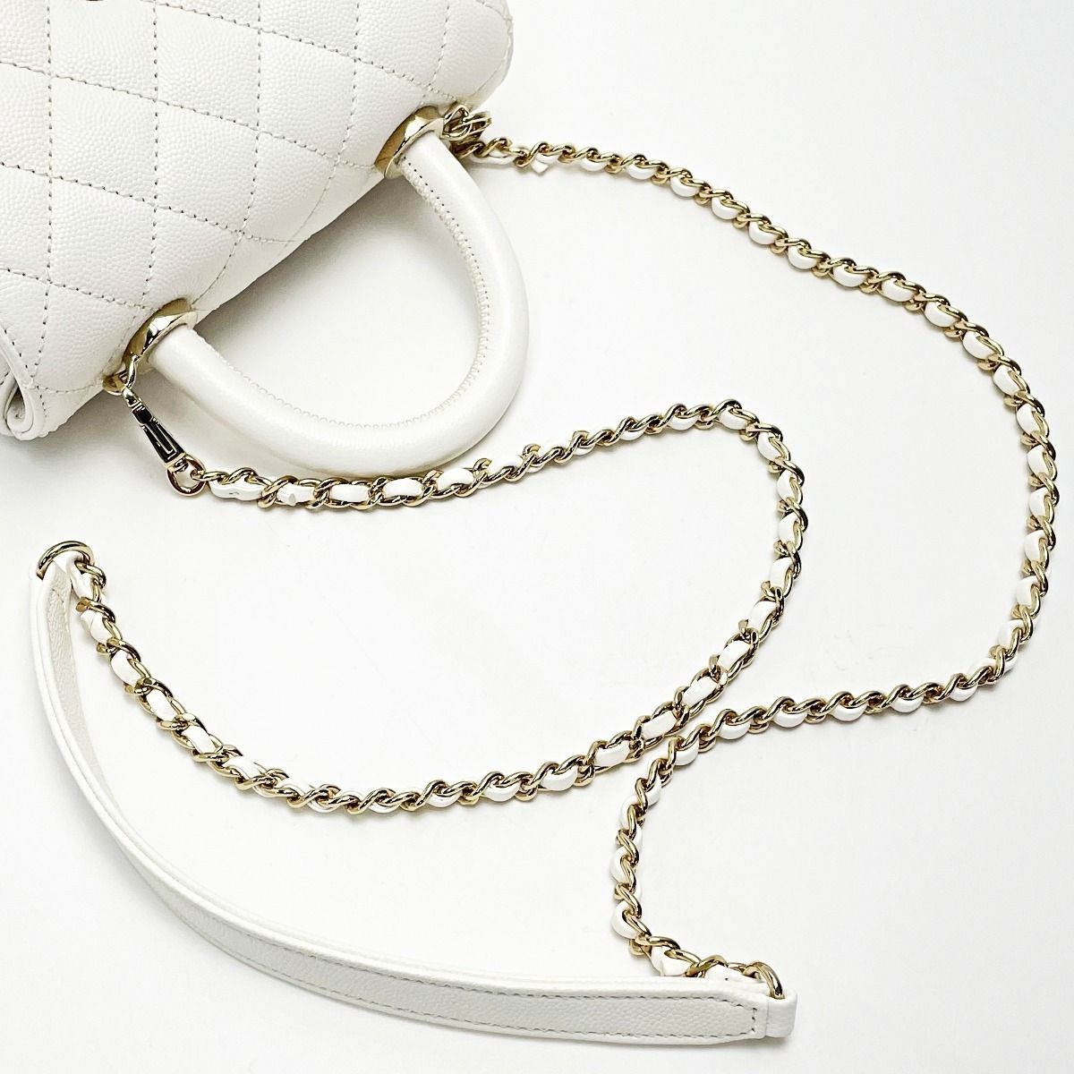Chanel Chanel Coco Handle As2215 White 2-Way Bag Quilted Caviar Leather