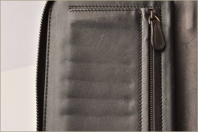 Bottega Veneta Long Wallet Travel Case Round Zipper Closure
