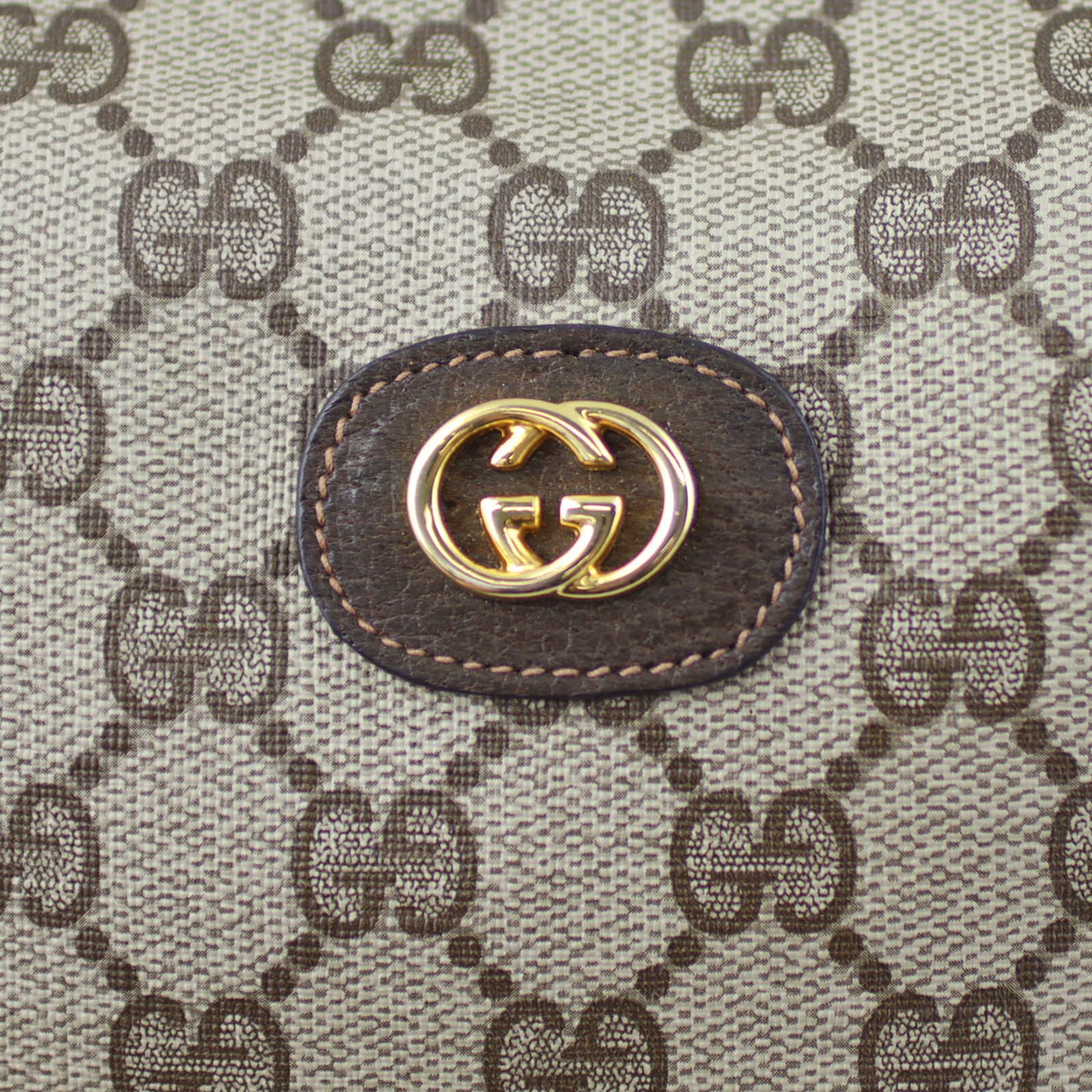 Gucci GG Supreme Crossbody