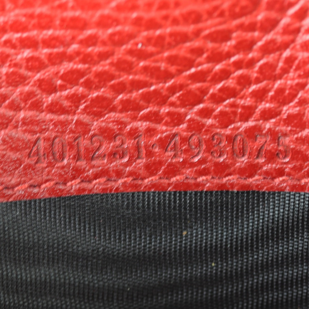 Gucci Dionysus Mini Leather Chain Wallet