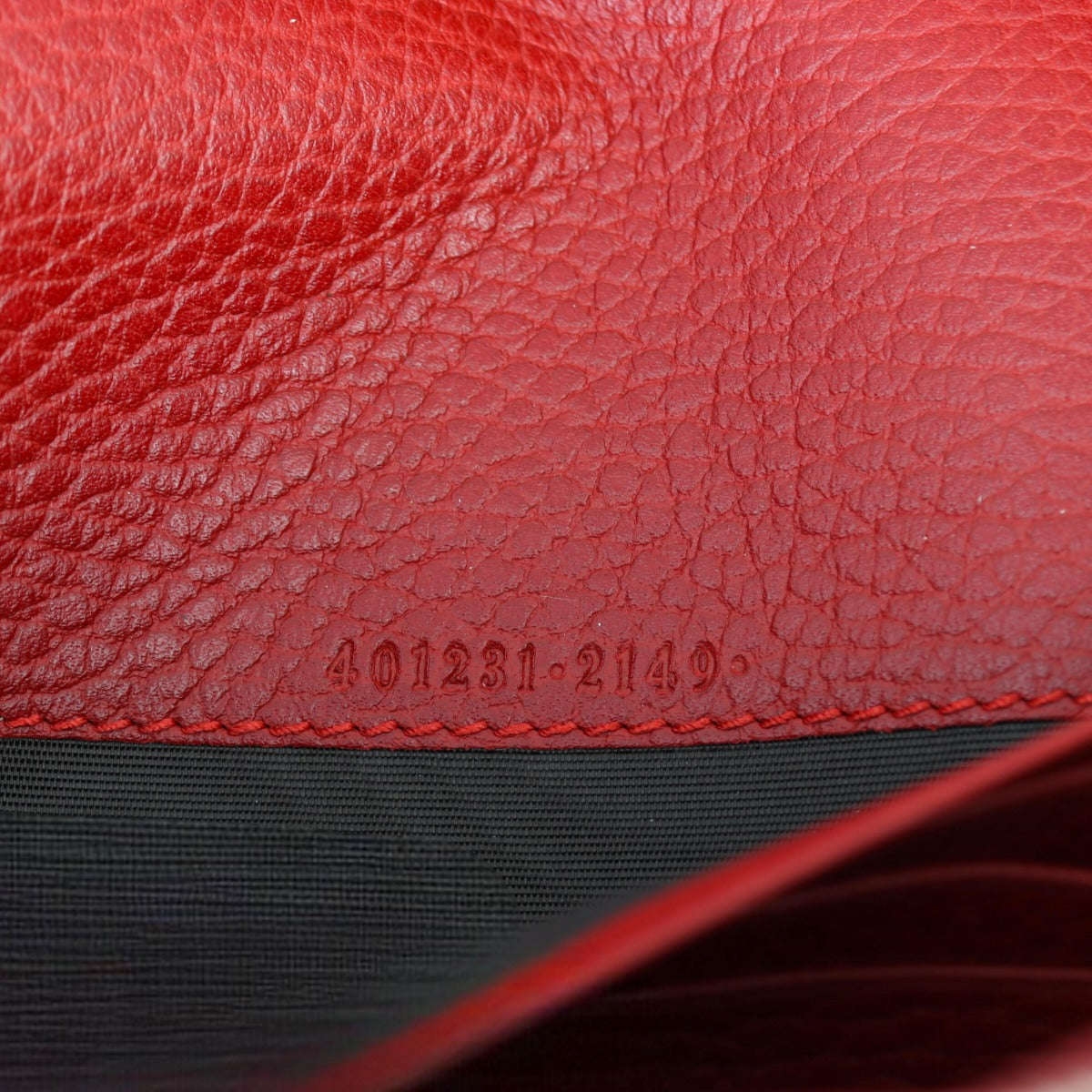 Gucci Dionysus Mini Leather Chain Wallet