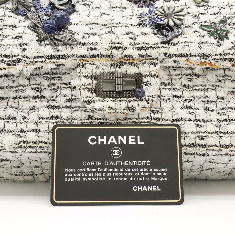 Chanel 255 Tweed Double Flap Chain Bag Shoulder Bag Flower Motif Leather White Black