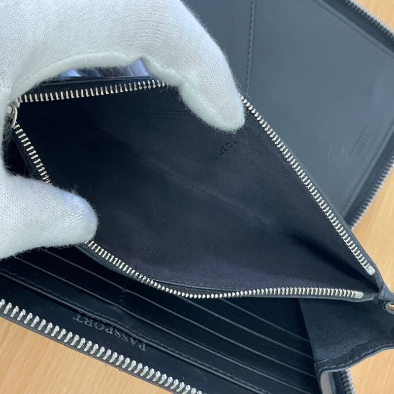 Fendi Travel Wallet Round Zipper Long Wallet