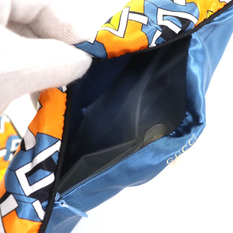 Gucci Silk Geometric G Travel Set Eye Mask Air Pillow Slippers 3-piece Set