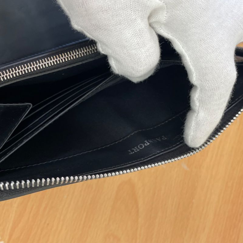 Fendi Travel Wallet Round Zipper Long Wallet