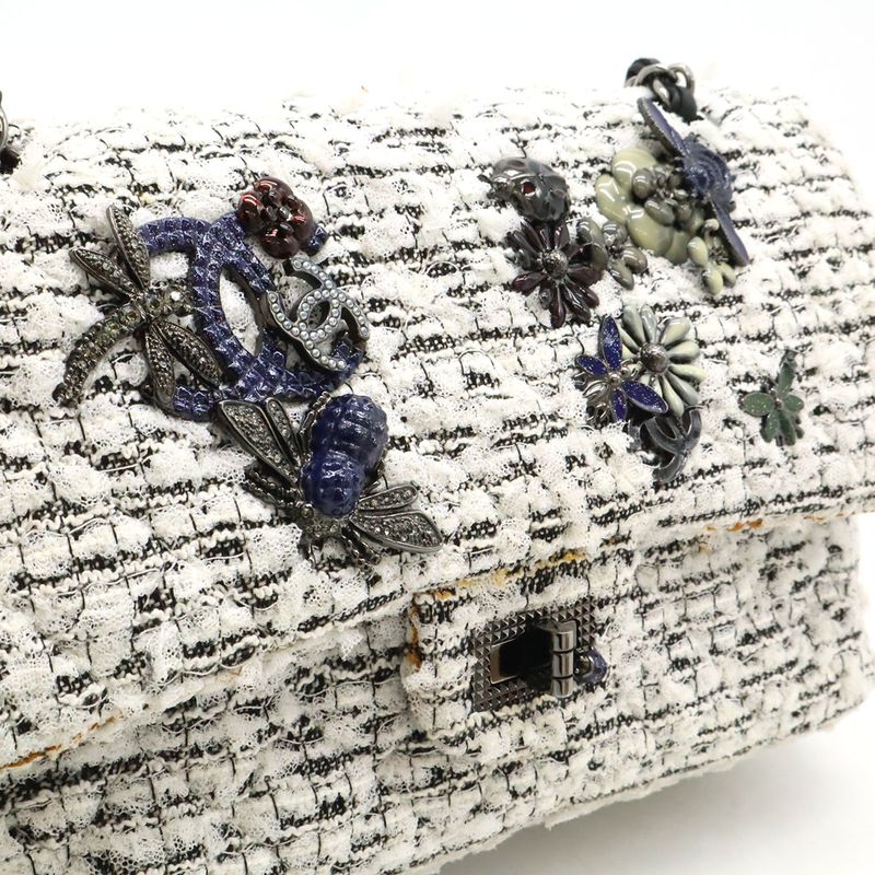 Chanel 255 Tweed Double Flap Chain Bag Shoulder Bag Flower Motif Leather White Black