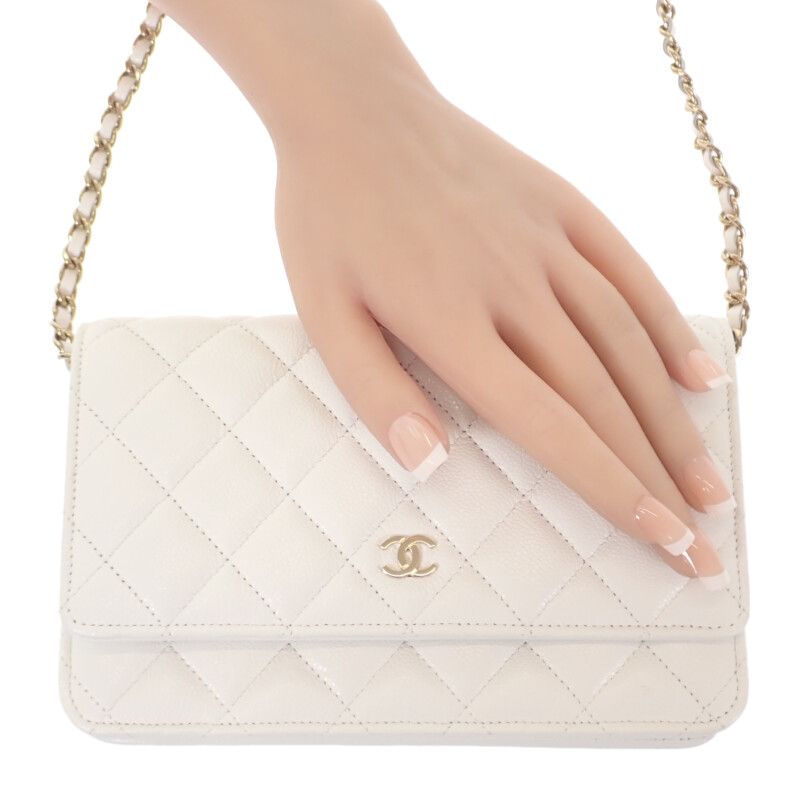 Chanel Chanel Classic Chain Wallet Ap0250 Shoulder Bag Caviar Leather White Gold Hardware